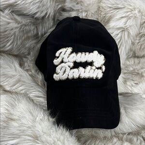 boutique ball cap ”Howdy Darlin”